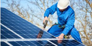 Installation Maintenance Panneaux Solaires Photovoltaïques à Sauve